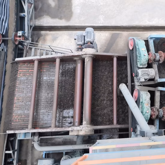 Vaglio vibrante per la disidratazione dell'oro Vaglio vibrante per la disidratazione dell'estrazione mineraria per residui minerali